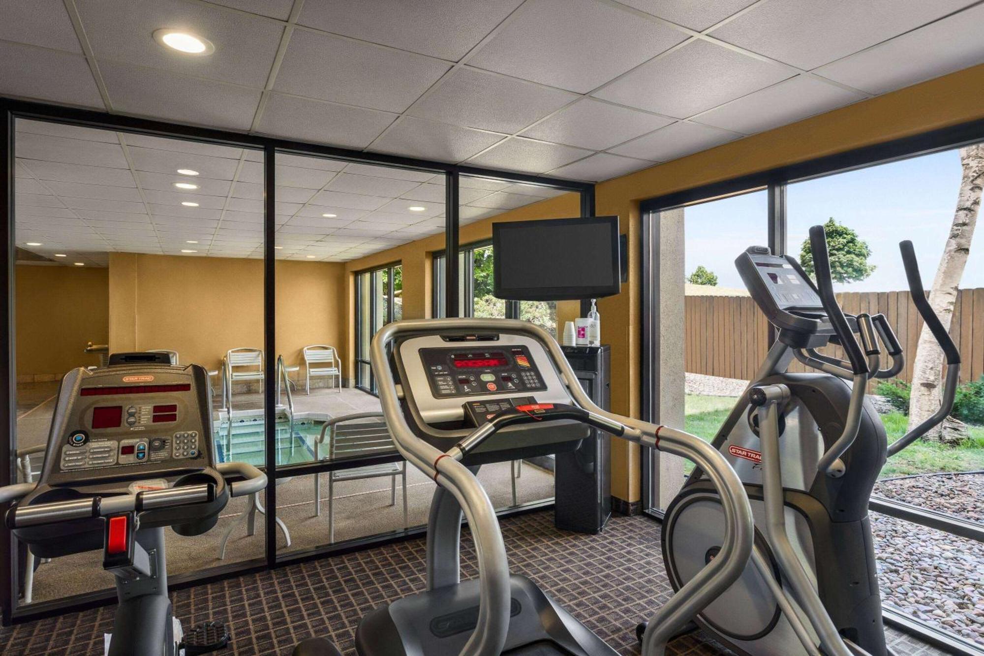 Americinn By Wyndham Madison West Εξωτερικό φωτογραφία